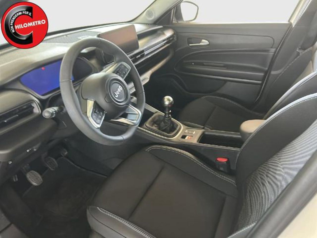 Jeep Avenger 1.2 turbo Altitude fwd 100cv (7)