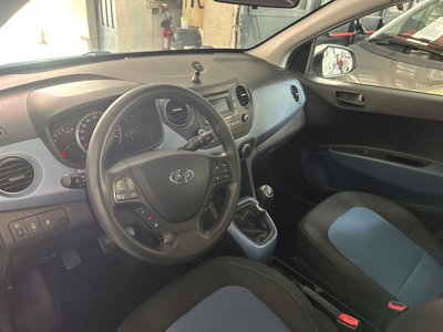 Hyundai i10 1.0 MPI Advanced (8)