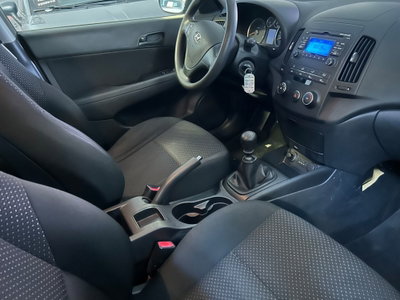 Hyundai i30 1.4 16V 109CV 5p. Active (4)