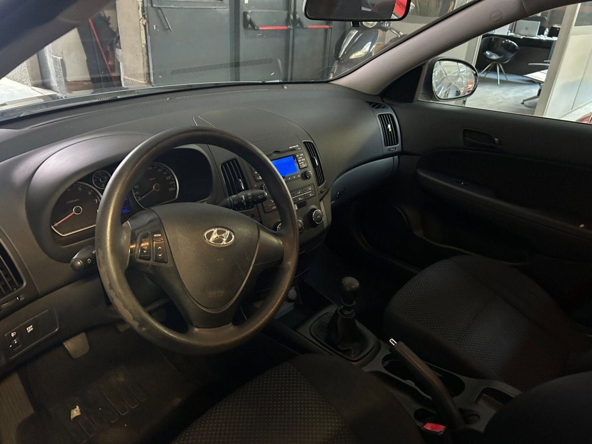 Hyundai i30 1.4 16V 109CV 5p. Active (6)