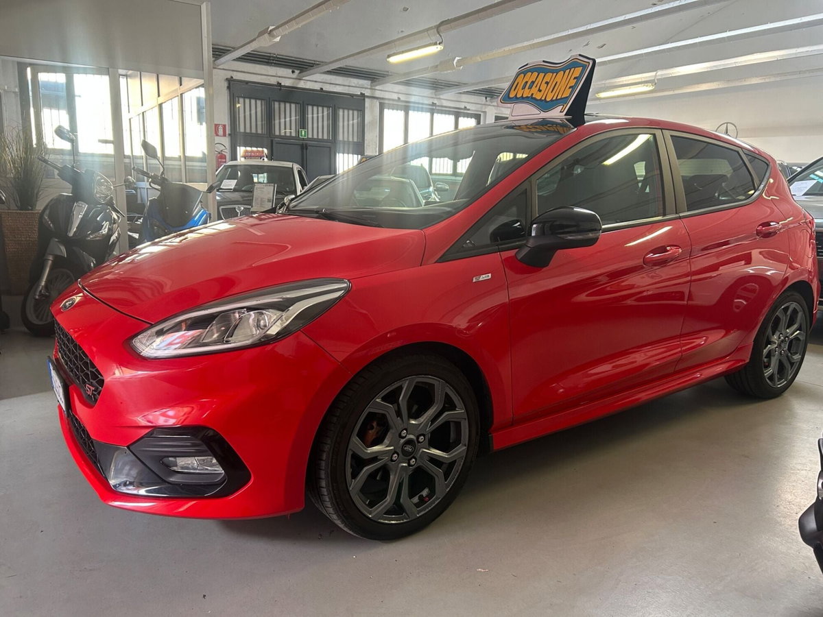 Ford Fiesta 1.1 85 CV 5 porte ST-Line (2)