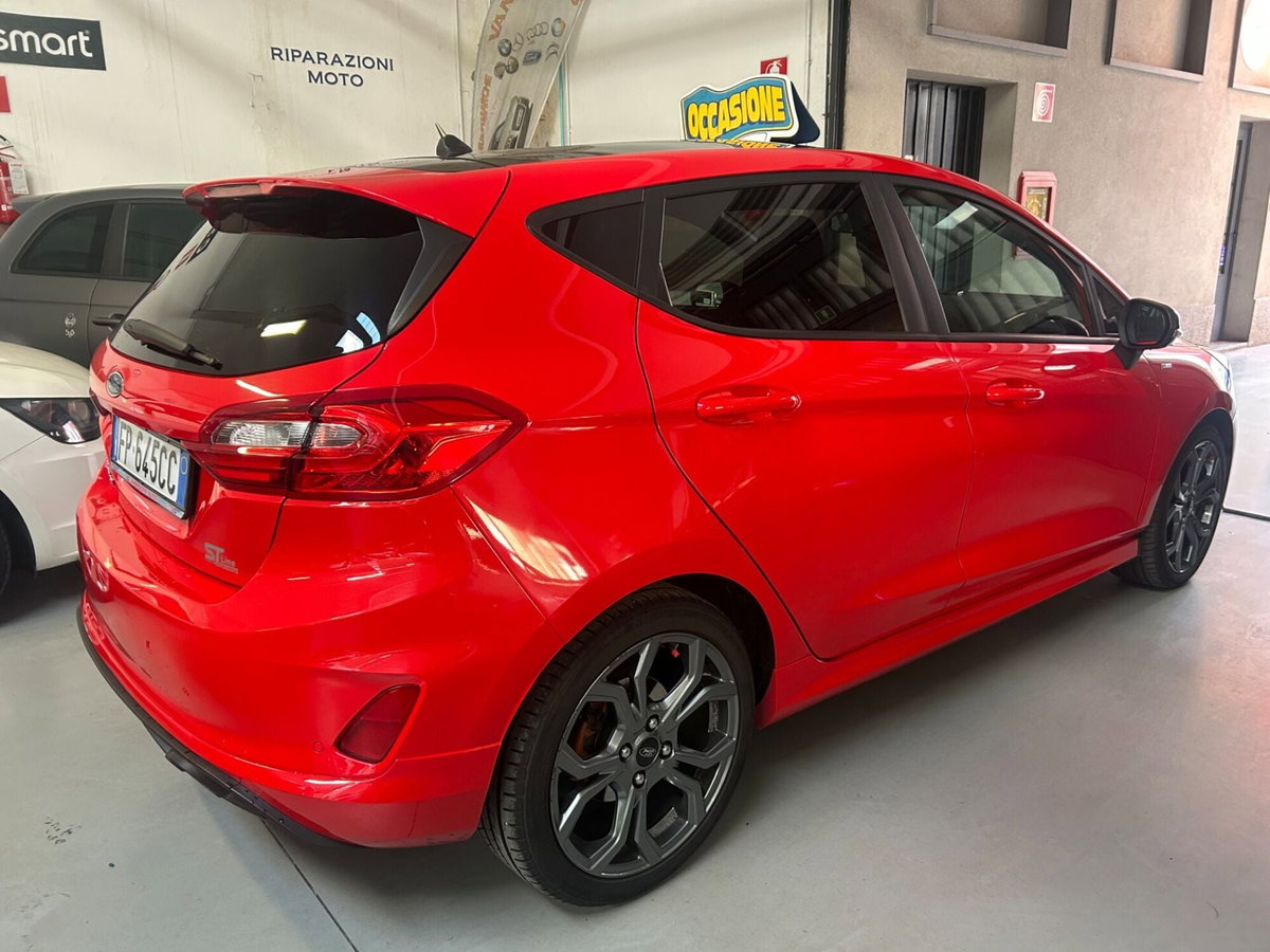 Ford Fiesta 1.1 85 CV 5 porte ST-Line (3)