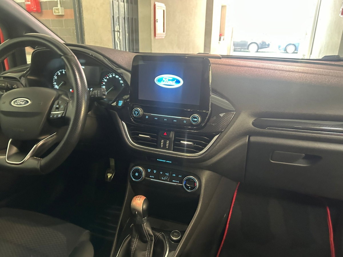 Ford Fiesta 1.1 85 CV 5 porte ST-Line (4)