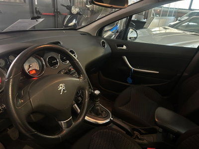 Peugeot 308 1.6 THP 156CV 5p. Allure (5)
