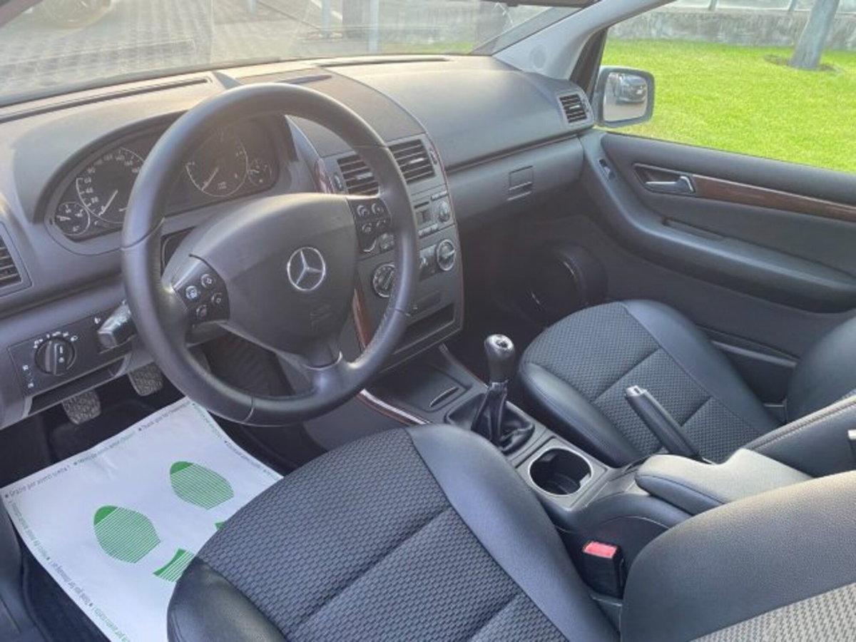 Mercedes-Benz Classe A 180 CDI Special Edition Sport (5)