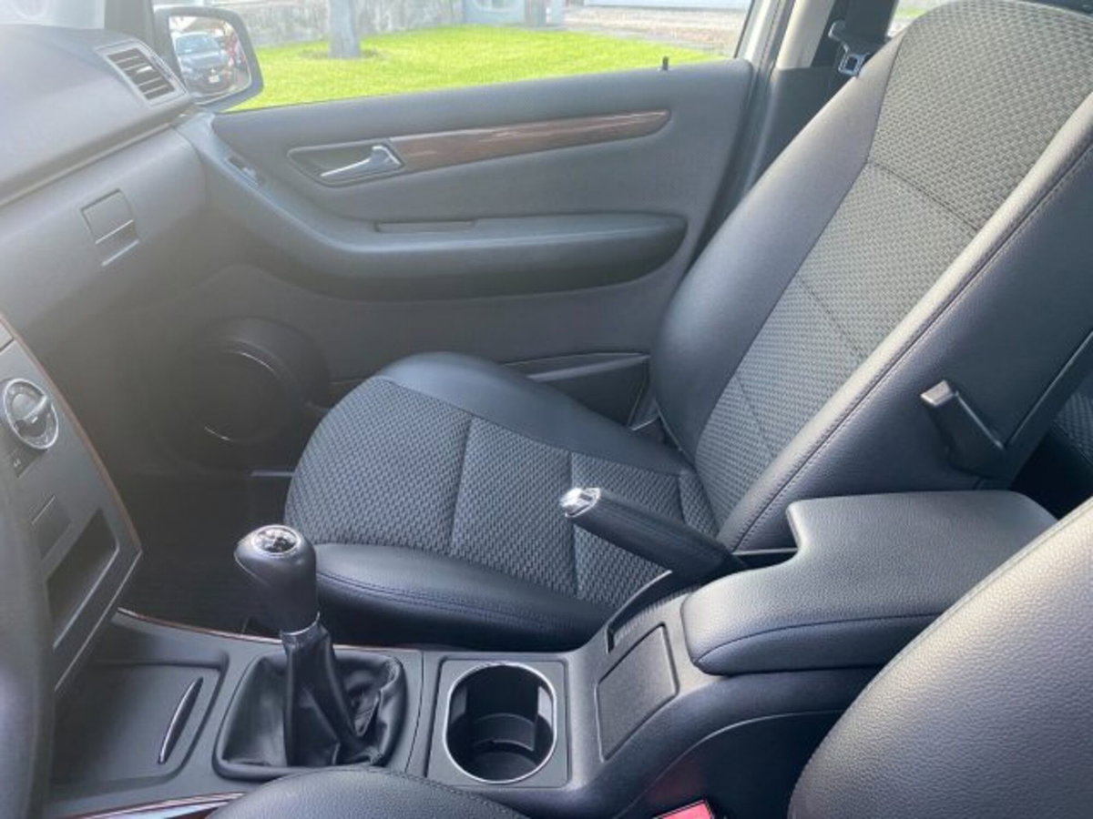 Mercedes-Benz Classe A 180 CDI Special Edition Sport (7)