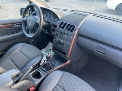 Mercedes-Benz Classe A 180 CDI Special Edition Sport (9)