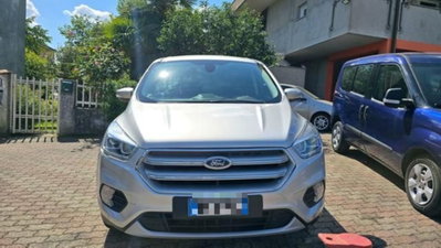Ford Kuga 1.5 TDCI 120 CV S&S 2WD Powershift Edition (2)