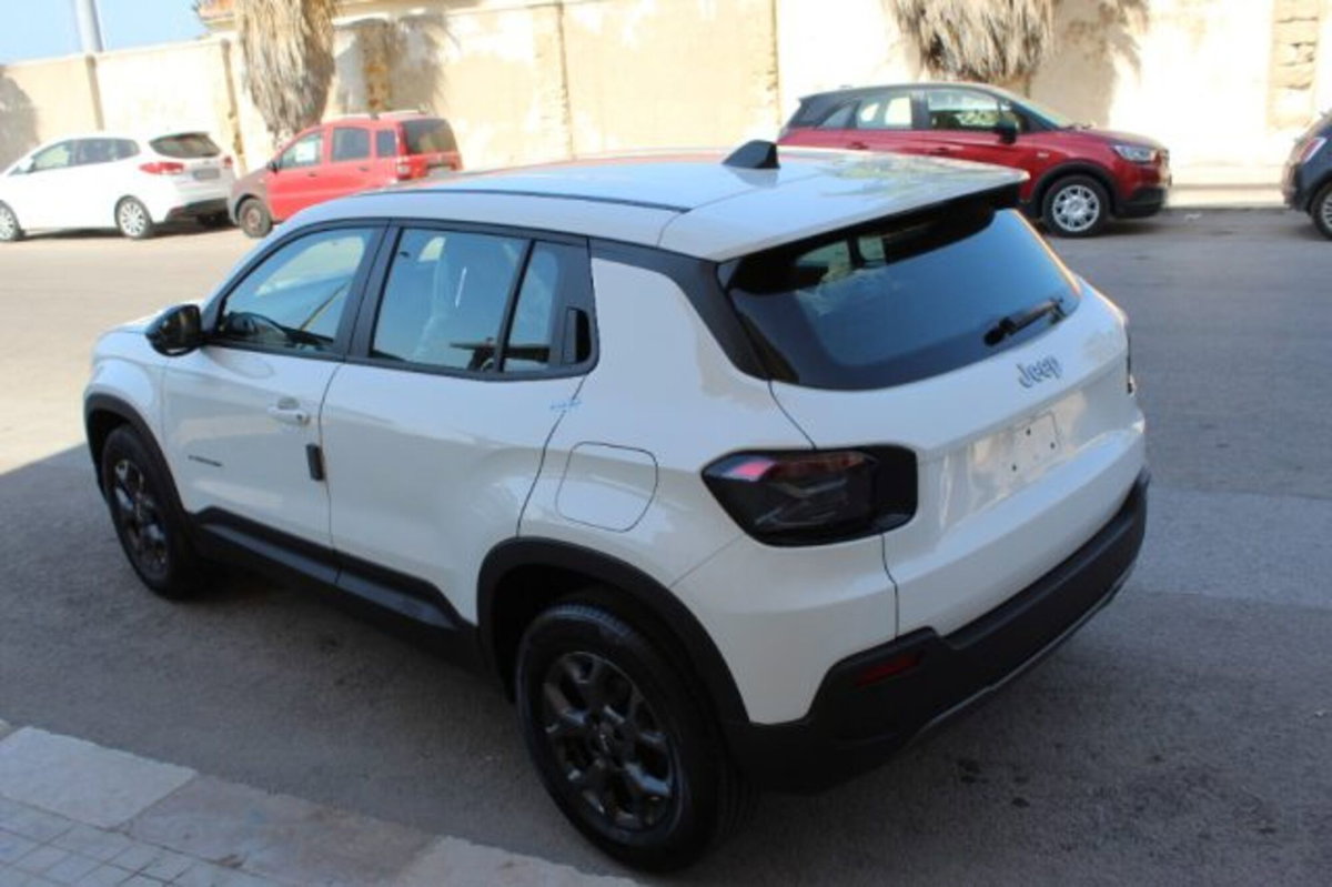 Jeep Avenger 1.2 turbo Longitude fwd 100cv (4)