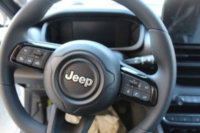 Jeep Avenger 1.2 turbo Longitude fwd 100cv (8)