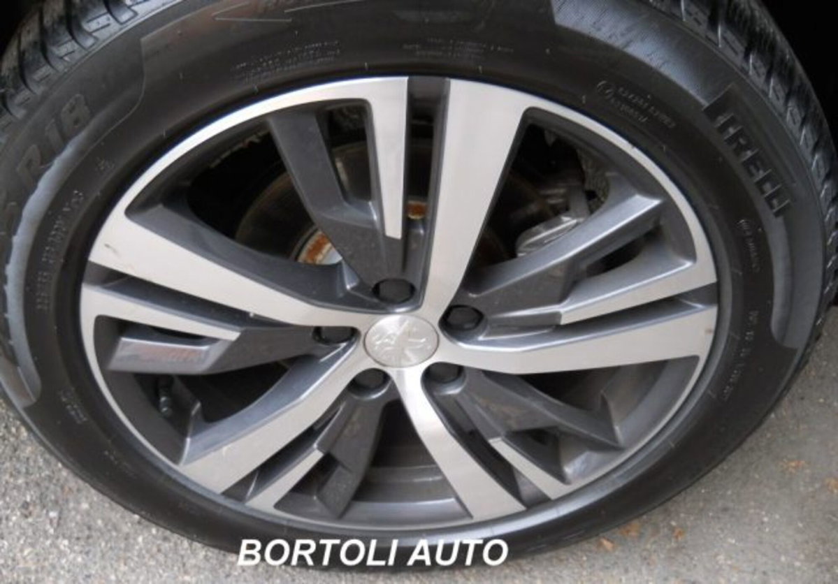 Peugeot 3008 BlueHDi 130 S&S EAT8 Allure Pack (14)