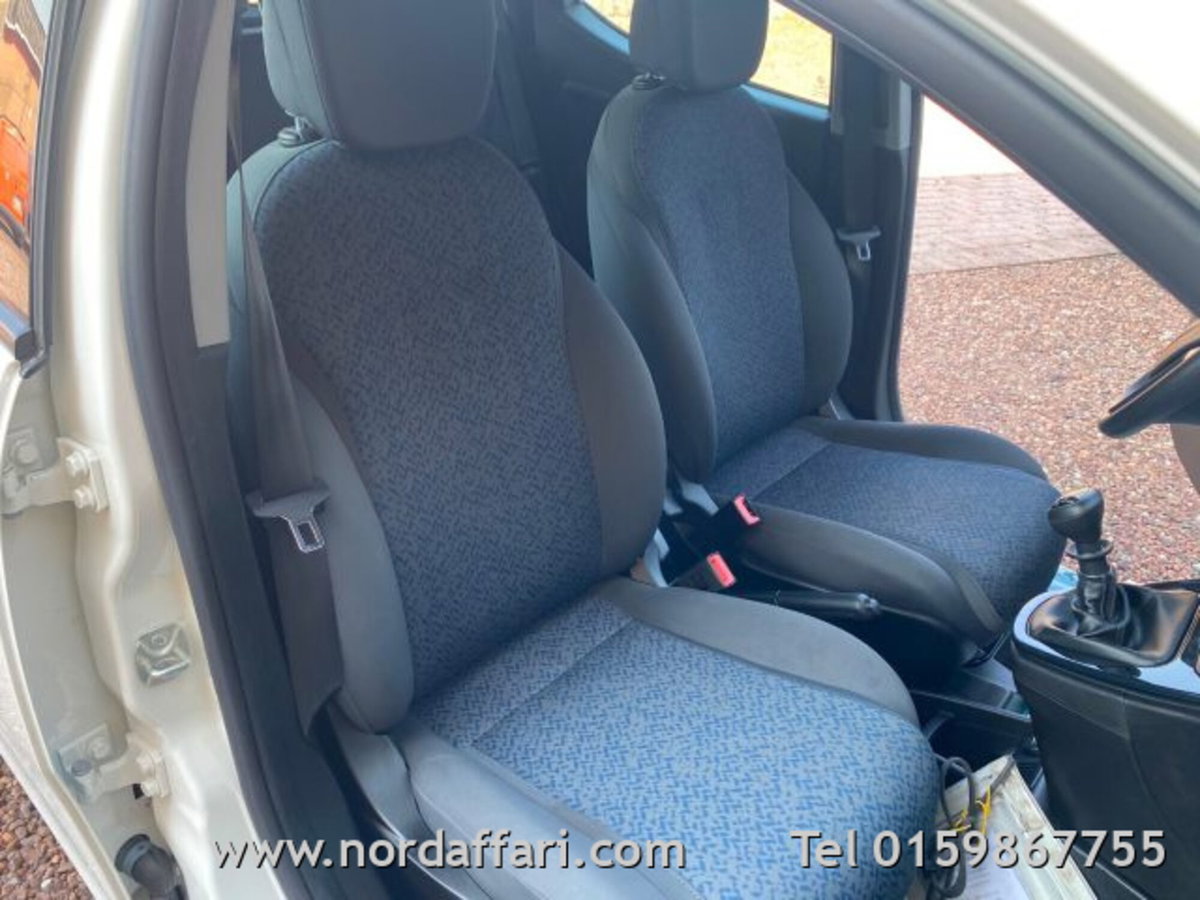 Lancia Ypsilon 1.0 FireFly 5 porte S&S Hybrid Gold Plus (10)