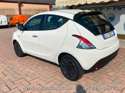 Lancia Ypsilon 1.0 FireFly 5 porte S&S Hybrid Gold Plus (6)