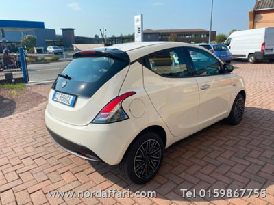 Lancia Ypsilon 1.0 FireFly 5 porte S&S Hybrid Gold Plus (8)