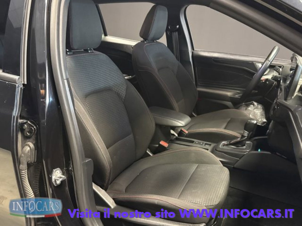 Ford Focus Station Wagon 1.0 EcoBoost Hybrid 155 CV SW ST-Line (6)