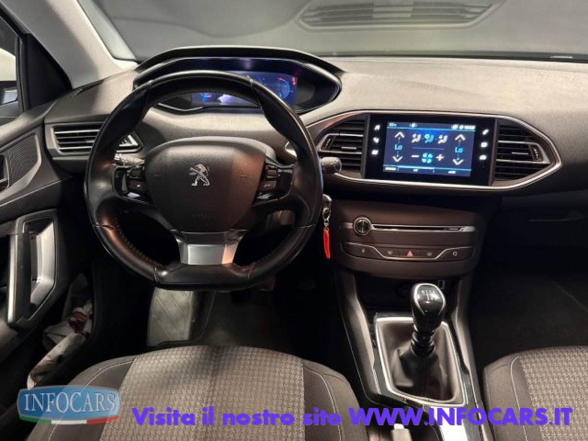 Peugeot 308 BlueHDi 130 S&S EAT8 Active Business (10)