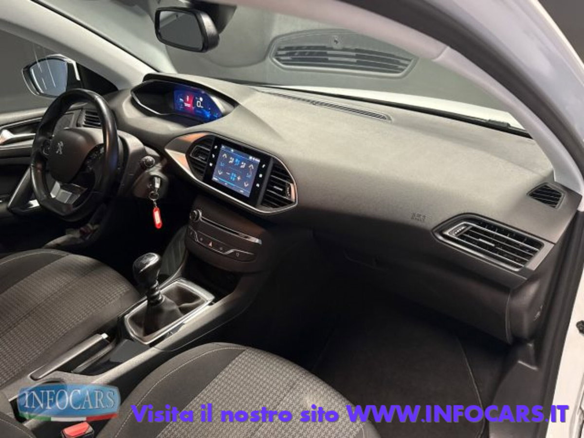 Peugeot 308 BlueHDi 130 S&S EAT8 Active Business (12)