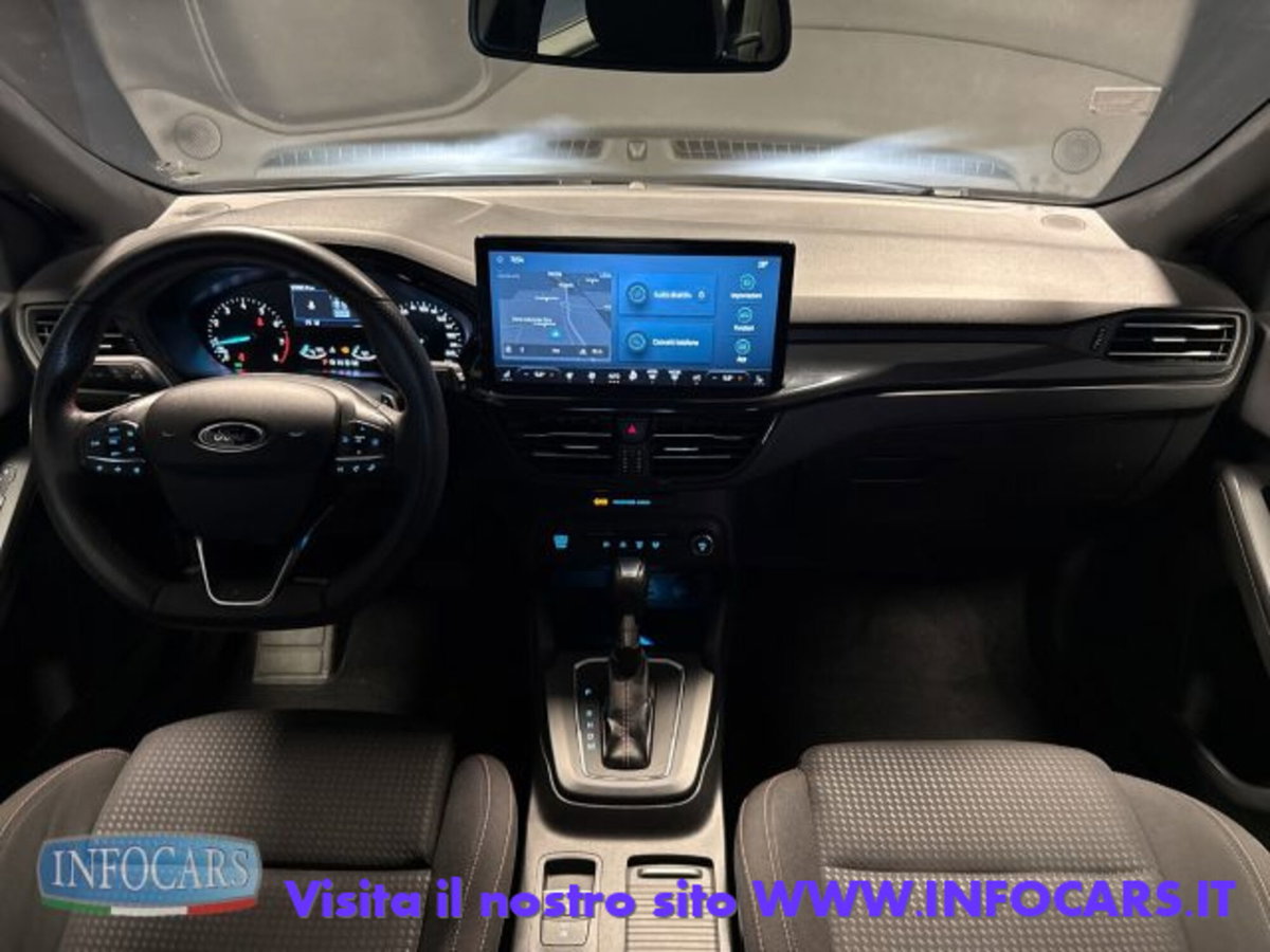 Ford Focus Station Wagon 1.0 EcoBoost Hybrid 155 CV SW ST-Line (11)