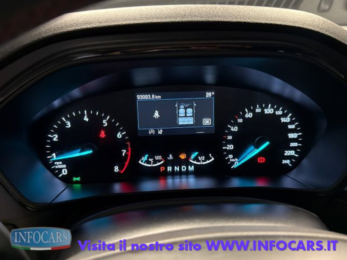 Ford Focus Station Wagon 1.0 EcoBoost Hybrid 155 CV SW ST-Line (13)