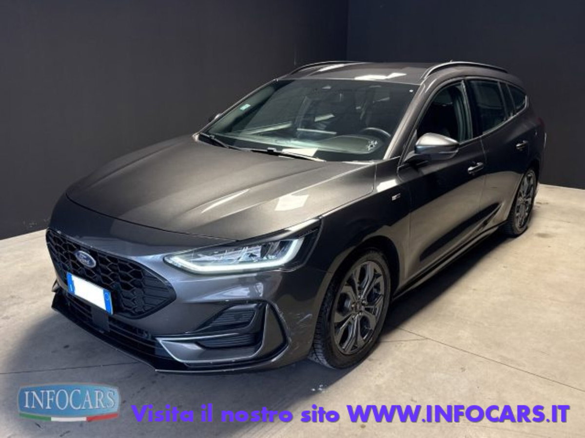 Ford Focus Station Wagon 1.0 EcoBoost Hybrid 155 CV SW ST-Line (3)