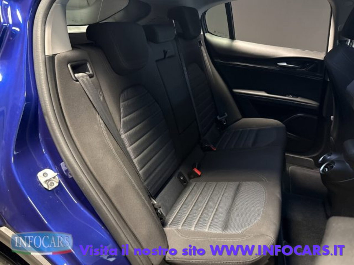 Alfa Romeo Stelvio Stelvio 2.2 Turbodiesel 190 CV AT8 Q4 Super Business (8)
