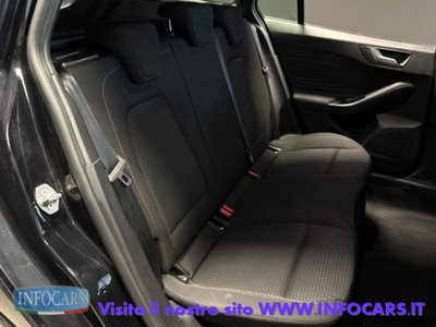 Ford Focus Station Wagon 1.0 EcoBoost Hybrid 155 CV SW ST-Line (8)