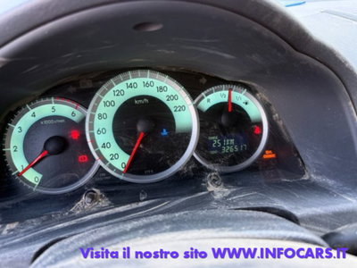 Toyota Corolla Verso 2.0 16V D-4D (7)