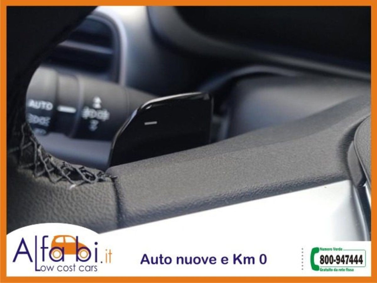 Jeep Avenger 1.2 turbo Summit fwd 100cv (19)