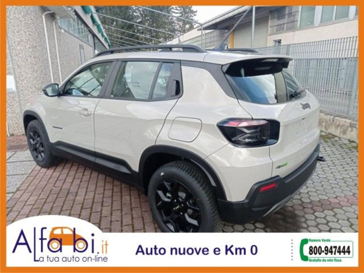 Jeep Avenger 1.2 turbo e-hybrid mhev Upland 4xe 145cv edct6 (3)