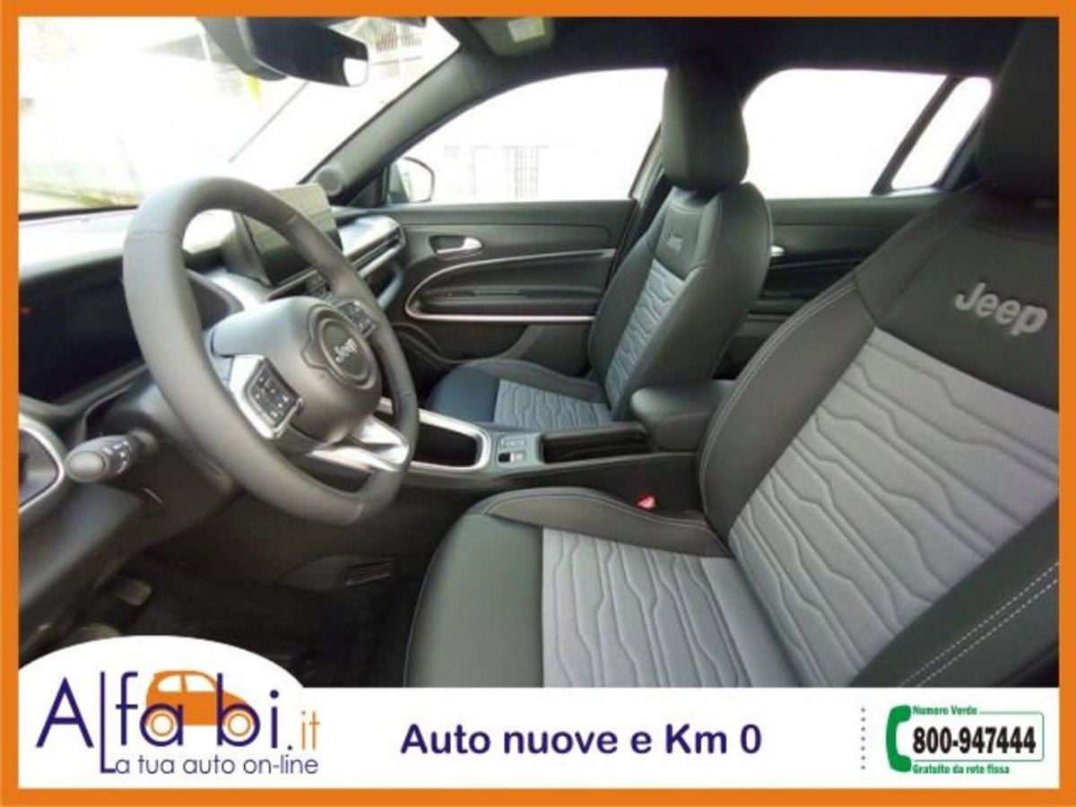Jeep Avenger 1.2 turbo e-hybrid mhev Upland 4xe 145cv edct6 (7)
