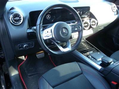 Mercedes-Benz GLA SUV 200 Automatic Premium (7)