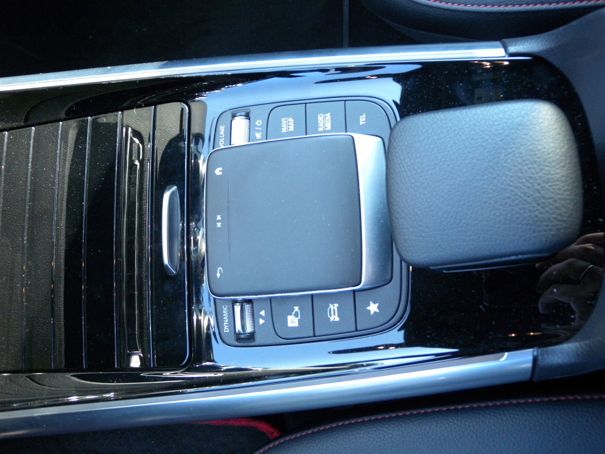 Mercedes-Benz GLA SUV 200 Automatic Premium (8)