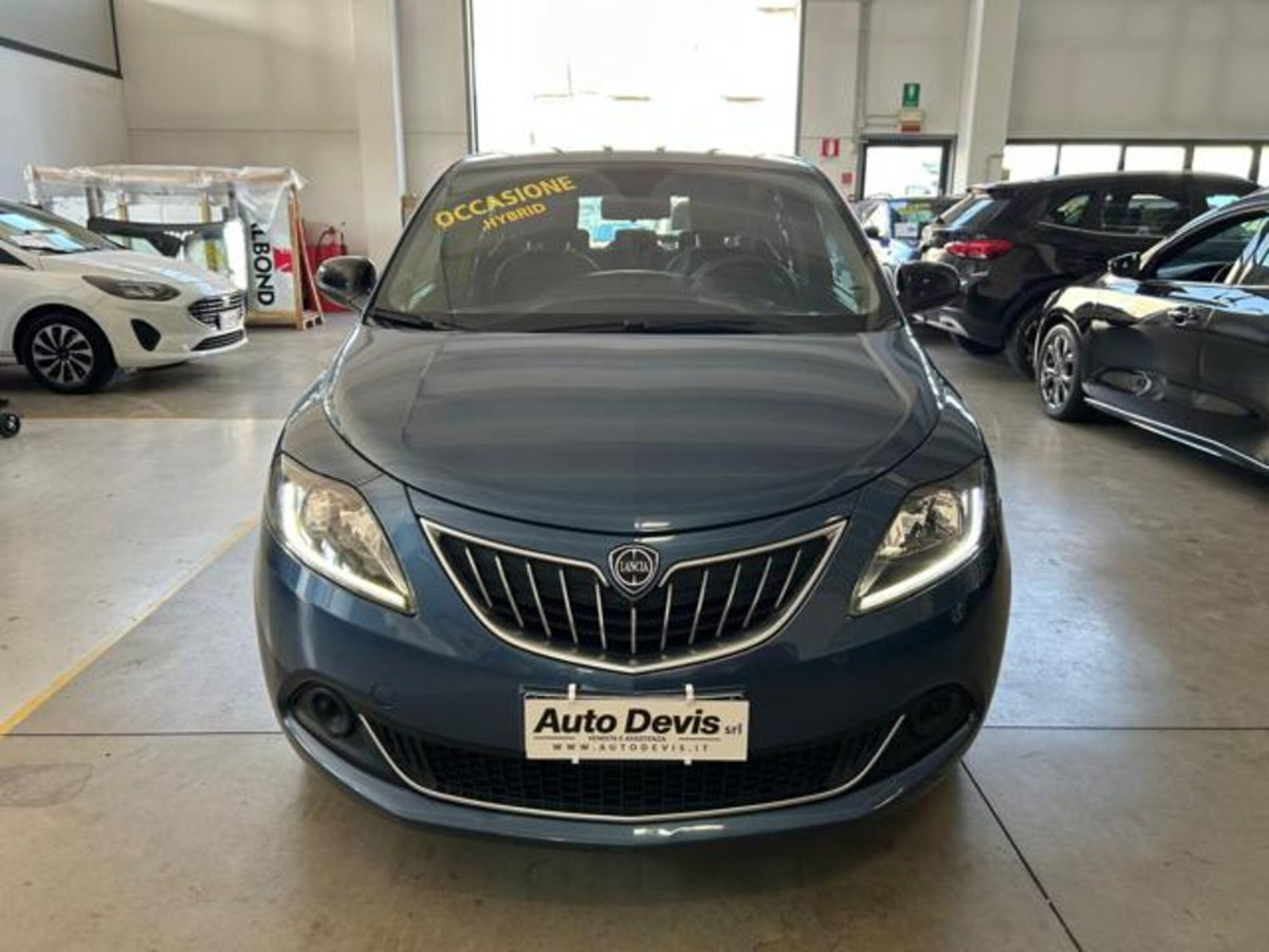 Lancia Ypsilon 1.0 FireFly 5 porte S&S Hybrid Gold Plus (3)
