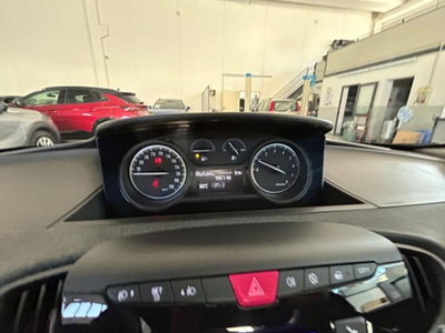 Lancia Ypsilon 1.0 FireFly 5 porte S&S Hybrid Gold Plus (8)