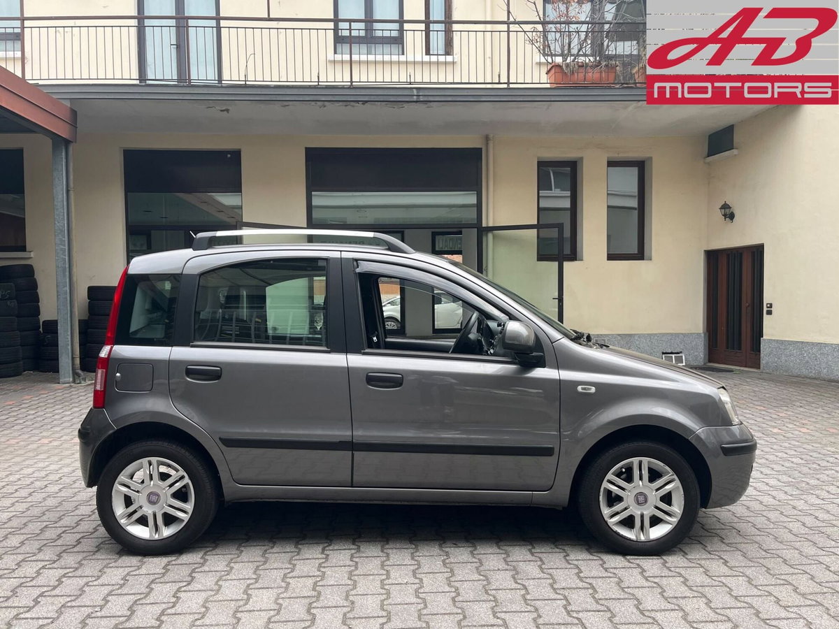 Fiat Panda 1.2 Emotion (4)