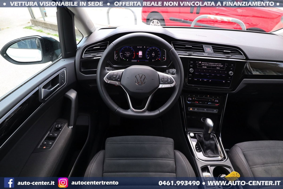 Volkswagen Touran 2.0 tdi Executive dsg (12)