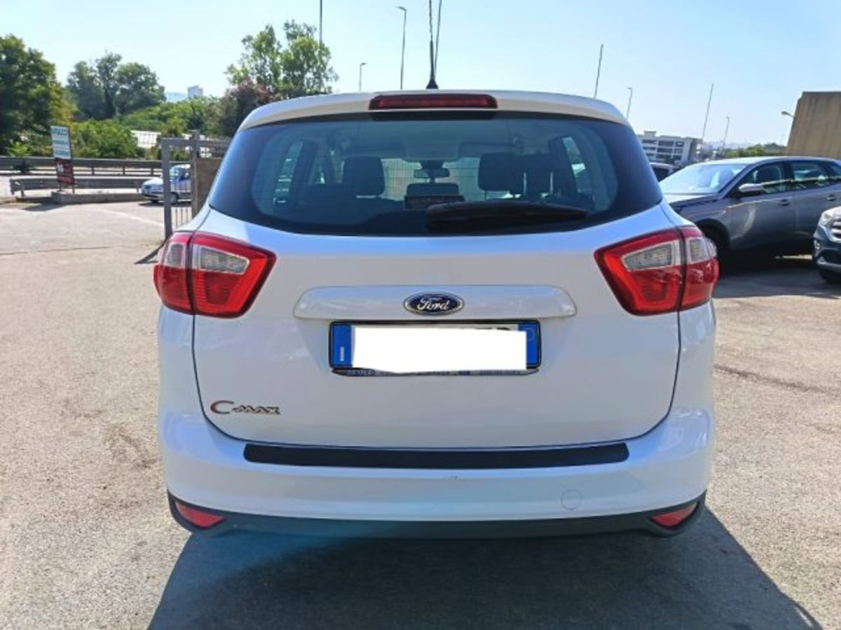 Ford C-Max 1.6 TDCi 115CV Titanium (8)