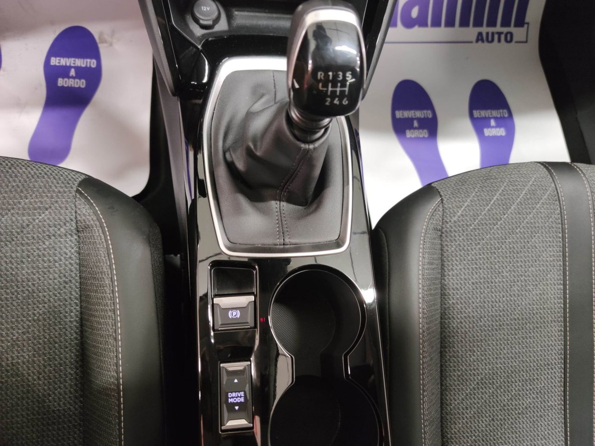 Peugeot 208 PureTech 100 Stop&Start 5 porte Allure (17)