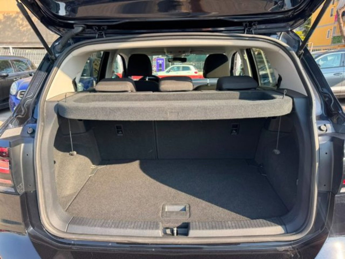Volkswagen T-Cross 1.0 TSI Style BMT (8)