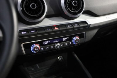 Audi Q2 Q2 35 TFSI S tronic S line Edition (13)