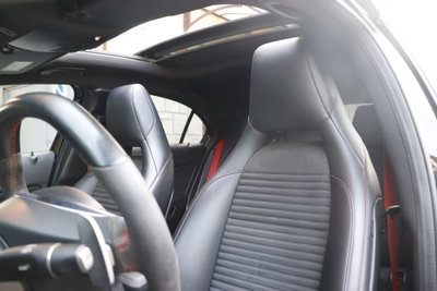 Mercedes-Benz Classe A 45 AMG 4Matic Automatic (18)