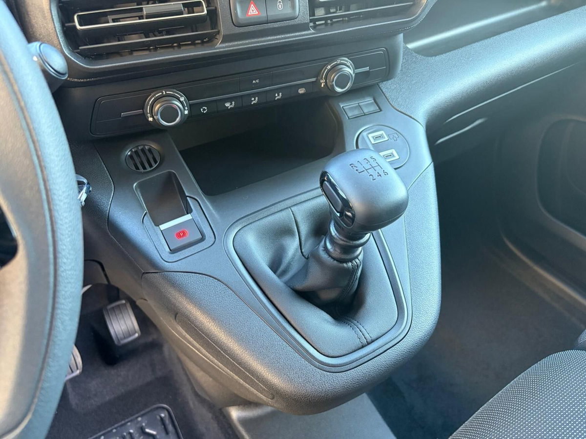 Fiat Doblò Furgone van M 1.5 diesel 100cv (11)