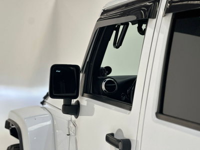 Jeep Wrangler Unlimited 2.8 CRD DPF Sahara Auto (20)
