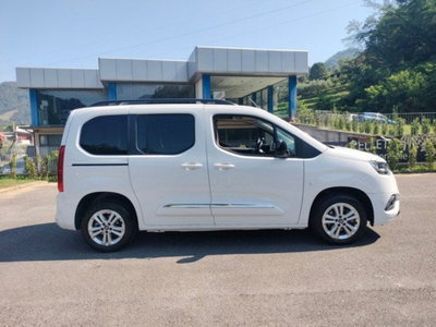 Toyota Proace City Verso City Verso 1.5D 100cv S&S mt6 L1 D Executive (4)