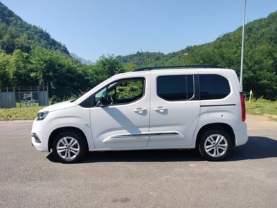 Toyota Proace City Verso City Verso 1.5D 100cv S&S mt6 L1 D Executive (5)