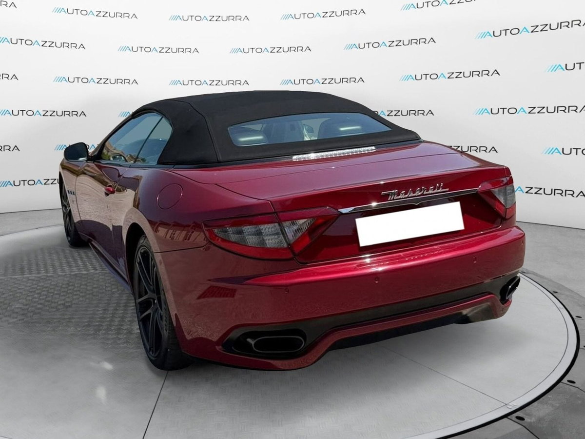 Maserati Grancabrio 4.7 V8 Sport (4)