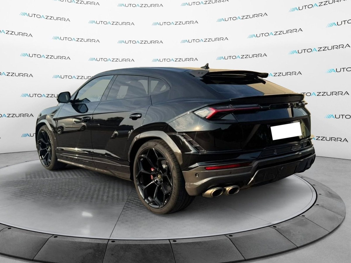 Lamborghini Urus 4.0 V8 Performante auto (4)