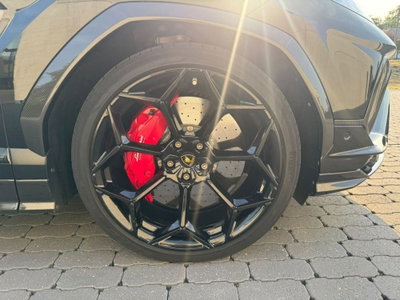 Lamborghini Urus 4.0 V8 Performante auto (7)