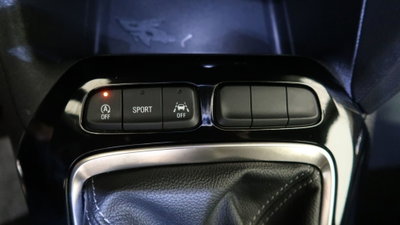 Opel Corsa 1.2 Corsa s&s 100cv (18)