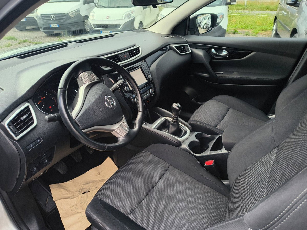 Nissan Qashqai 1.5 dCi Acenta (10)